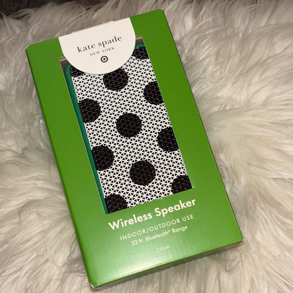 Kate Spade Green and Black Wireless Speaker